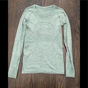 Lululemon 🍋 swiftly tech long sleeve